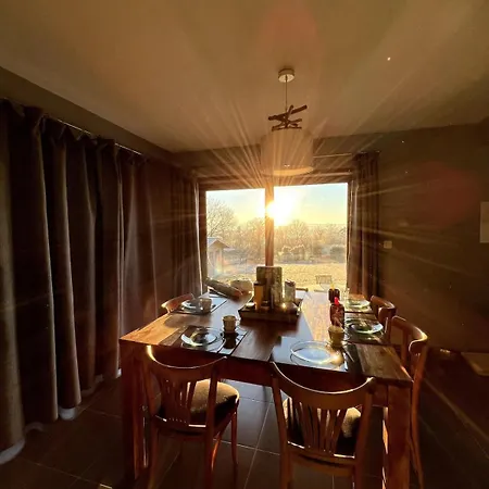 Holiday home L'oiseau Sur La Chaise Somme-Leuze